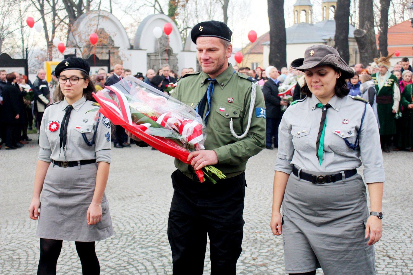 obchody-ponad-podziaami-78142