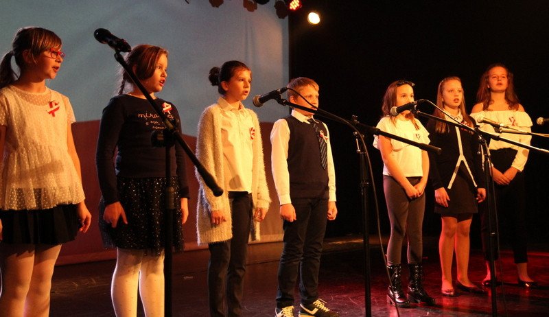 wieczor-wspomnien-w-domu-kultury-muflon-78169