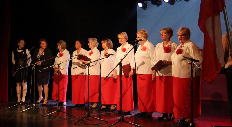 wieczor-wspomnien-w-domu-kultury-muflon-78169