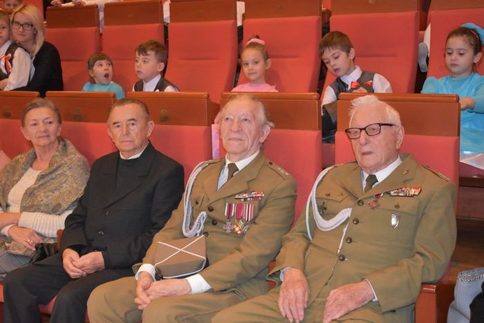 lekcja-patriotyzmu-78171
