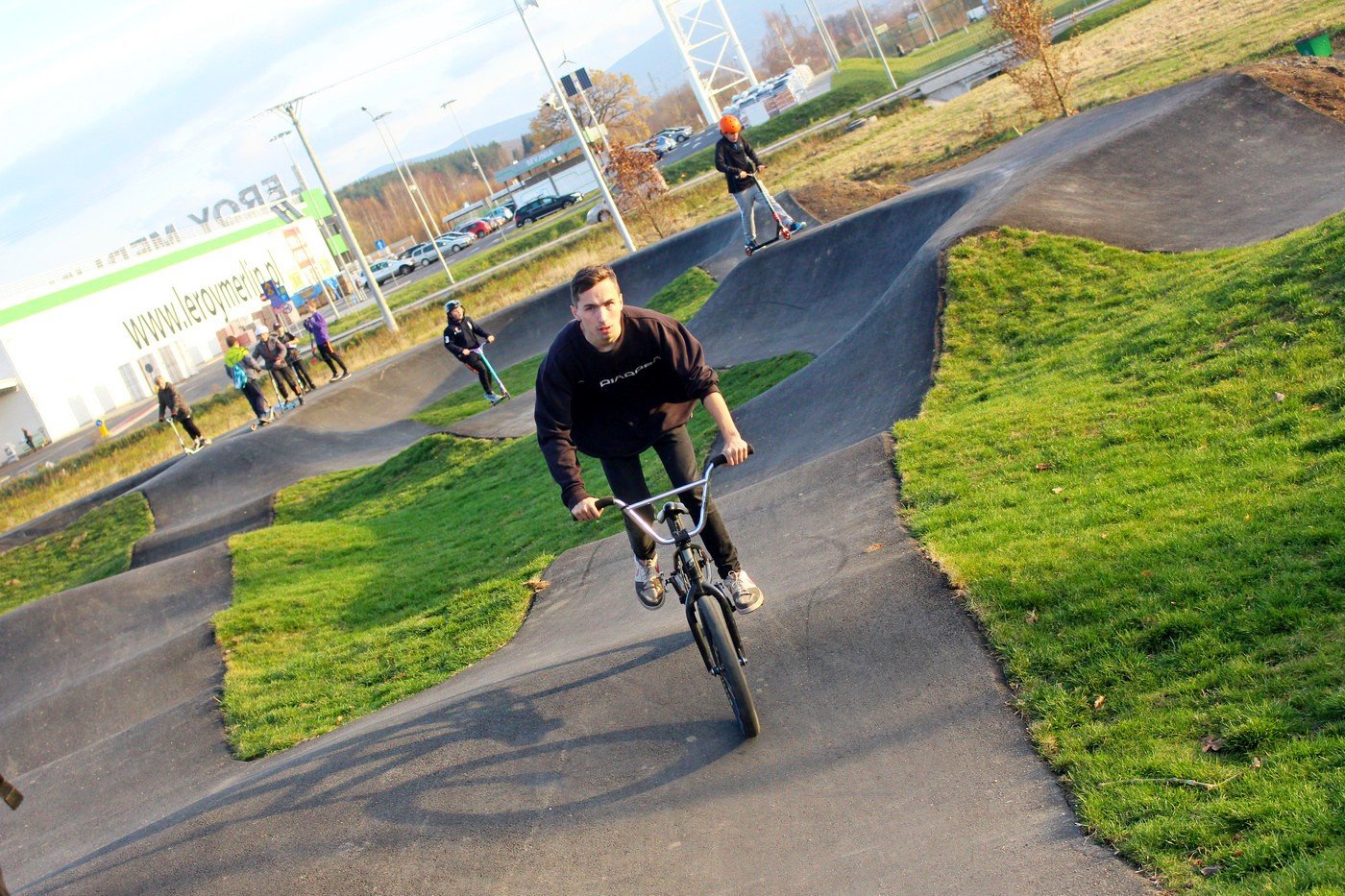 pumptrack-juz-oblegany-78188