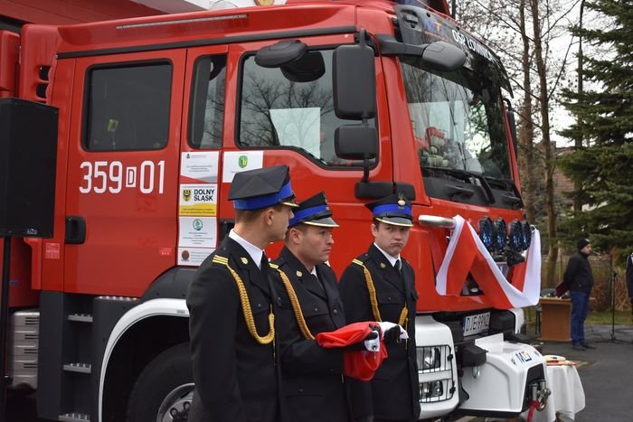 nowy-woz-dla-osp-78209