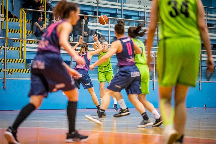 bez-szans-w-starciu-z-liderkami-78233