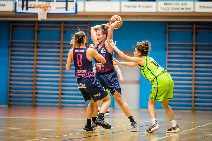 bez-szans-w-starciu-z-liderkami-78233