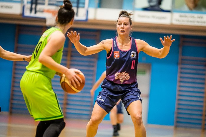 bez-szans-w-starciu-z-liderkami-78233