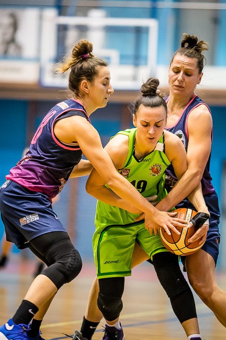 bez-szans-w-starciu-z-liderkami-78233