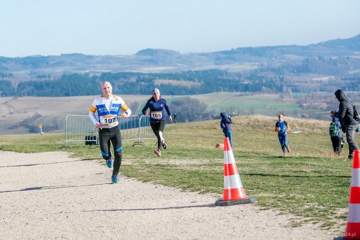 tschirch-i-janik-najlepsi-na-gorze-szybowcowej-78234