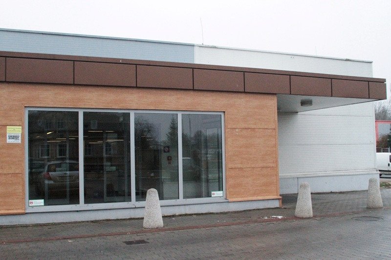 zamkneli-mae-tesco-w-cieplicach-co-dalej-78294