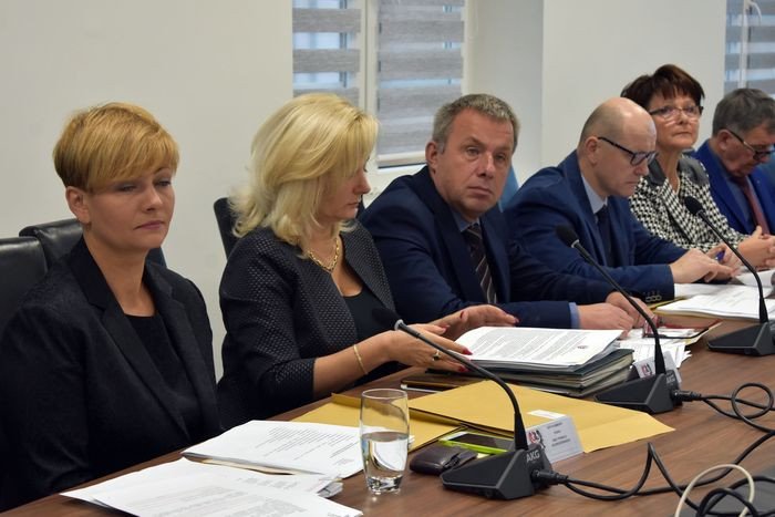 krzysztof-wisniewski-starosta-jeleniogorskim-78299