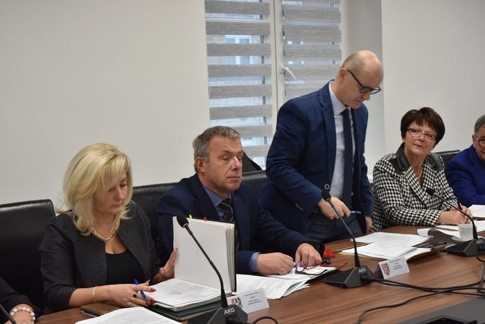 krzysztof-wisniewski-starosta-jeleniogorskim-78299