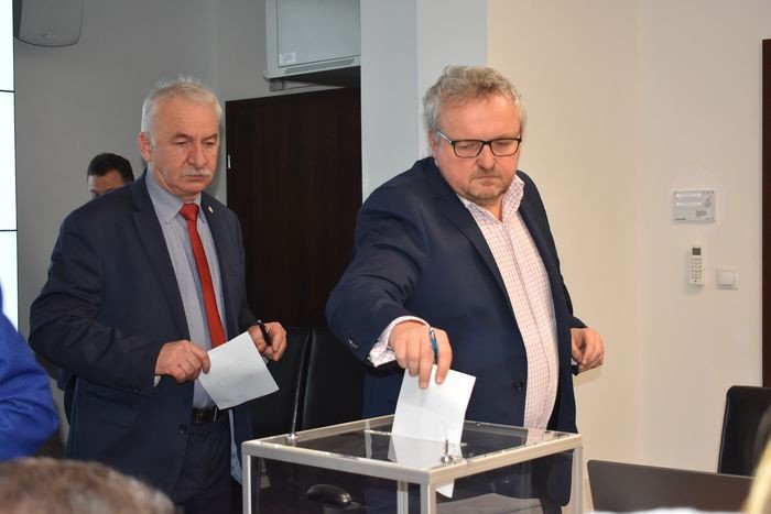 krzysztof-wisniewski-starosta-jeleniogorskim-78299