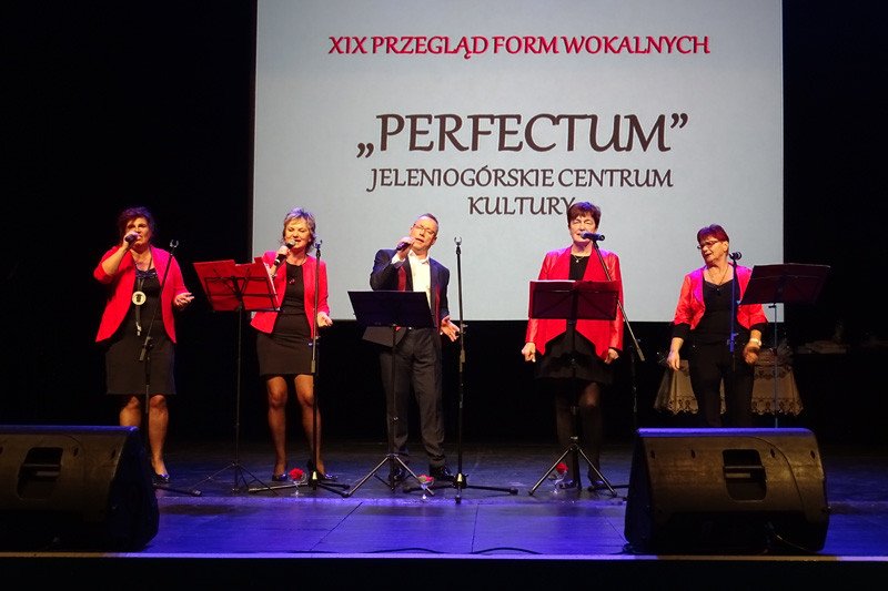 zespo-perfectum-znowu-w-deszczu-nagrod-78322