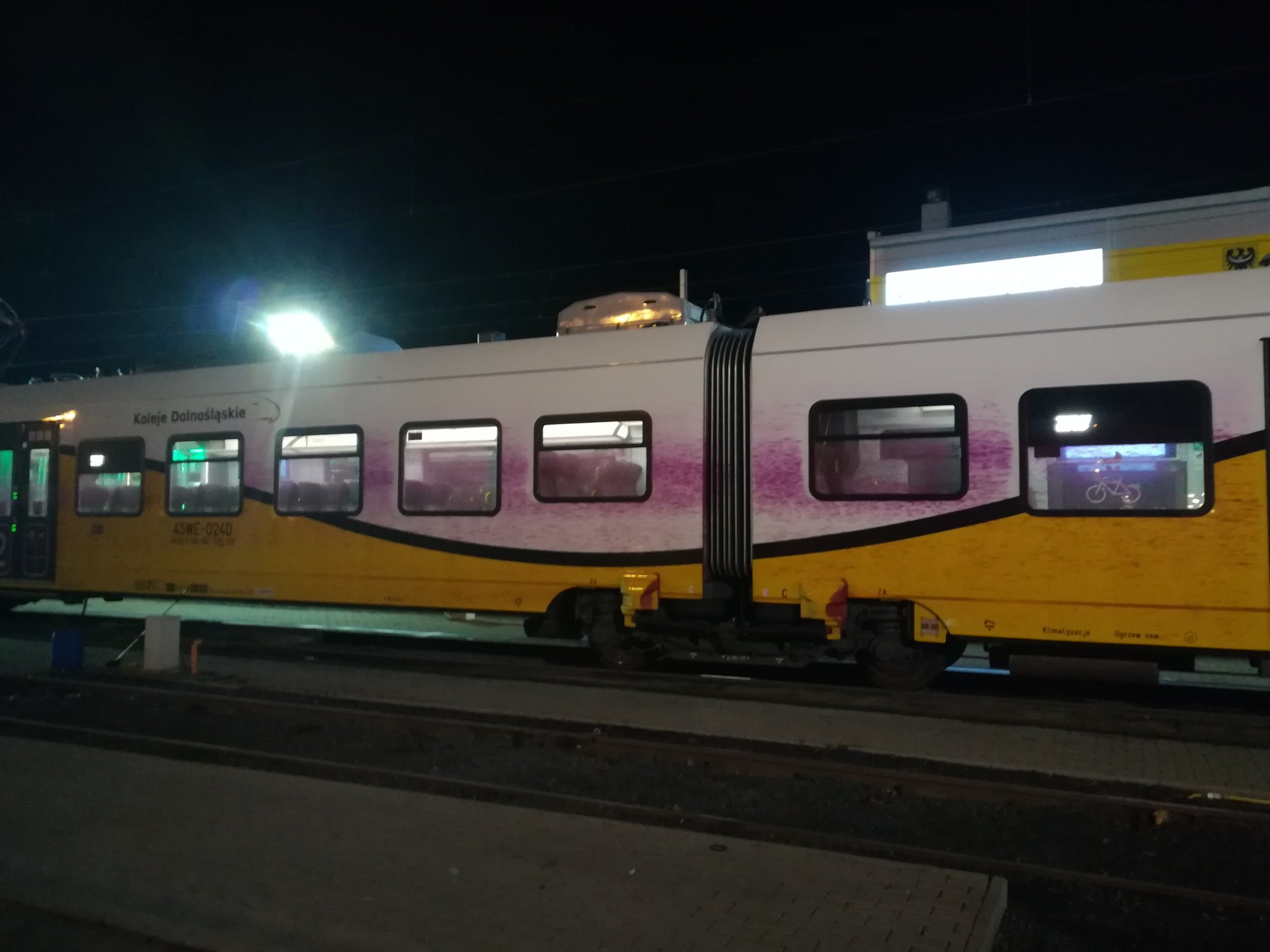 kto-pomaza-pociag-78361