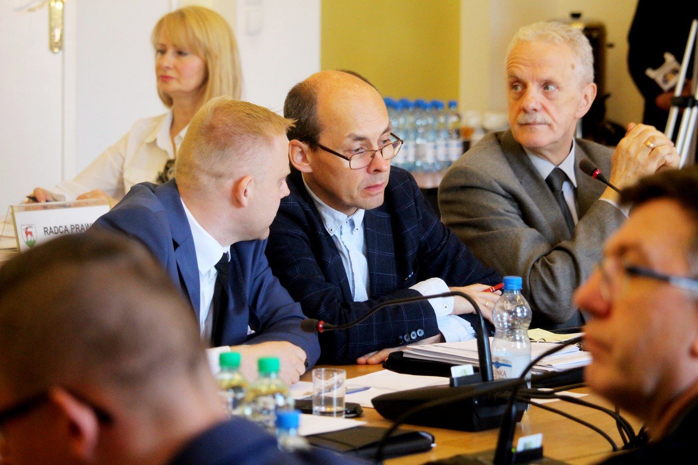 ko-sprytnie-podzielia-pis-78399