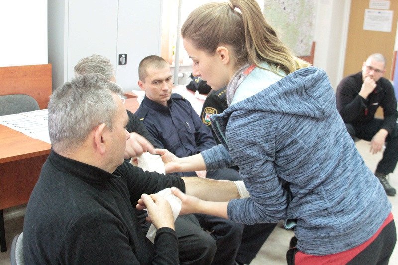 wiedza-jak-postepowac-przy-odmrozeniach-78552