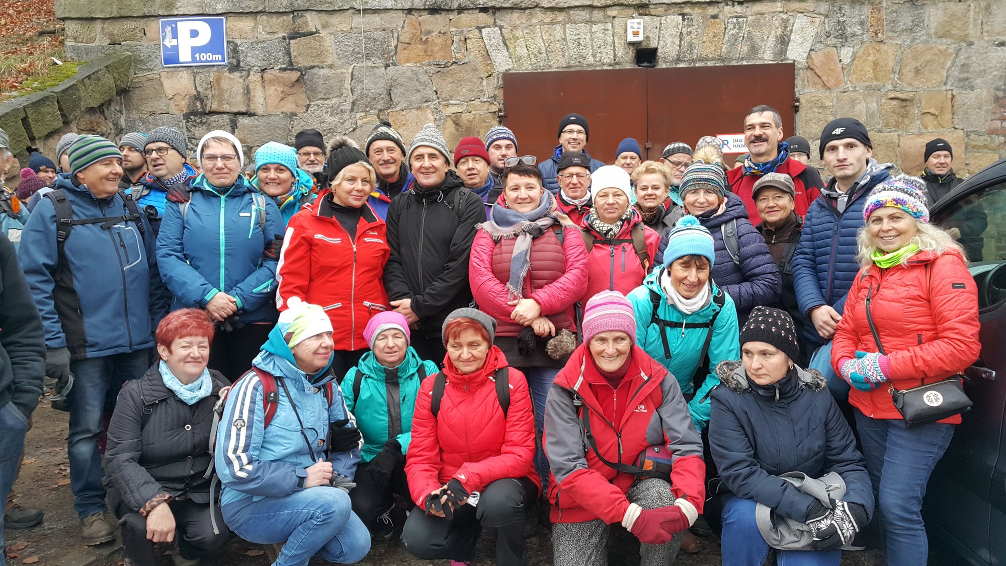 ostatnia-wycieczka-bya-z-niespodziankami-78562