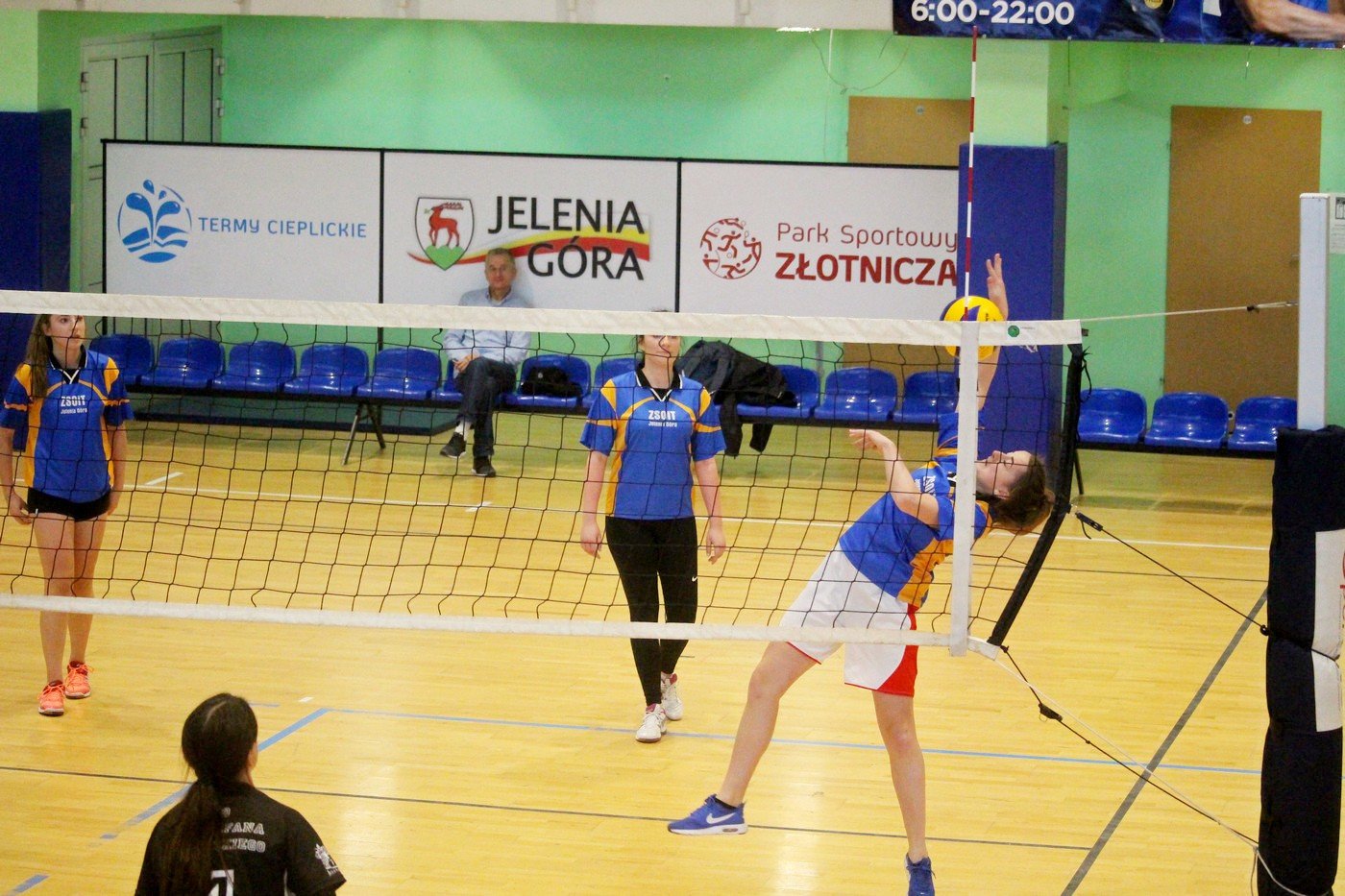 siatkarskie-zmagania-dziewczyn-78569