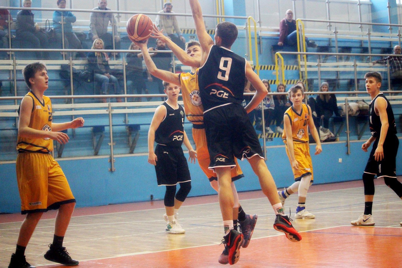 kadeci-u16-pogrom-turowa-78646