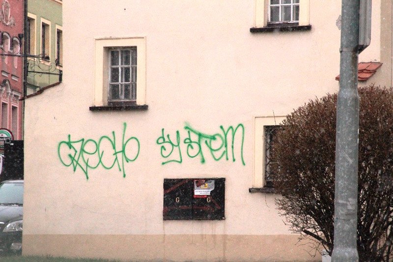 kto-zniszczy-baszte-78680