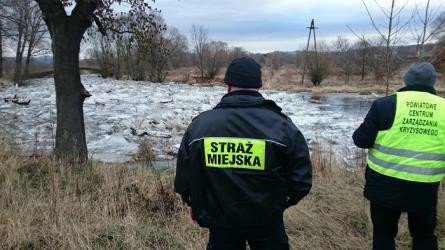 straznicy-zapobiegli-ewakuacji-78715