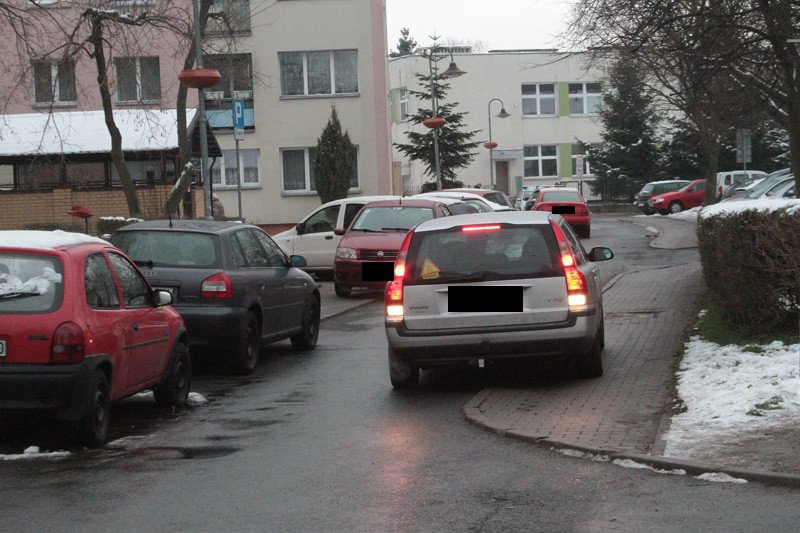 gehenna-pieszych-na-ulicy-rozyckiego-78777