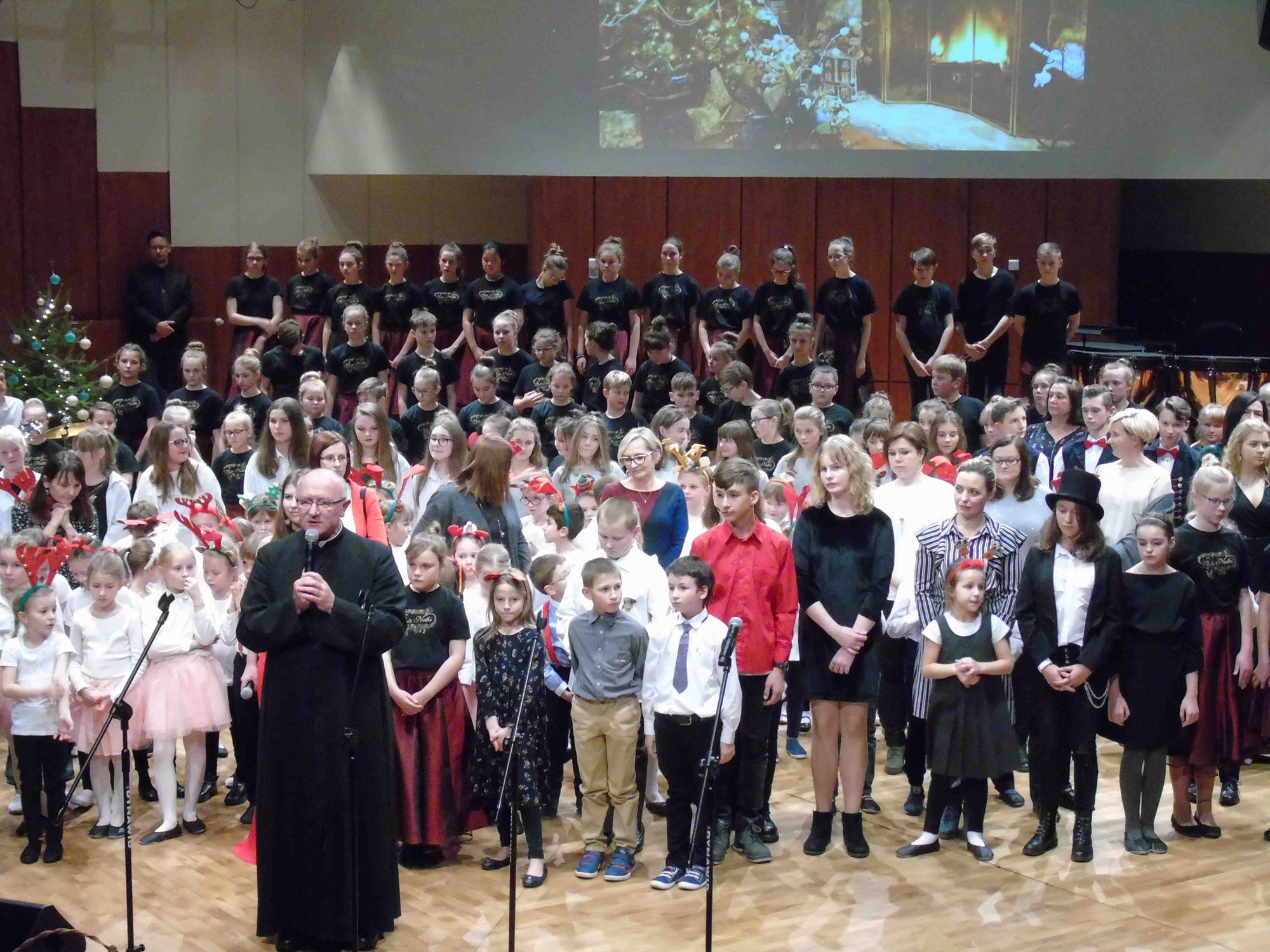 piekny-koncert-koled-78793