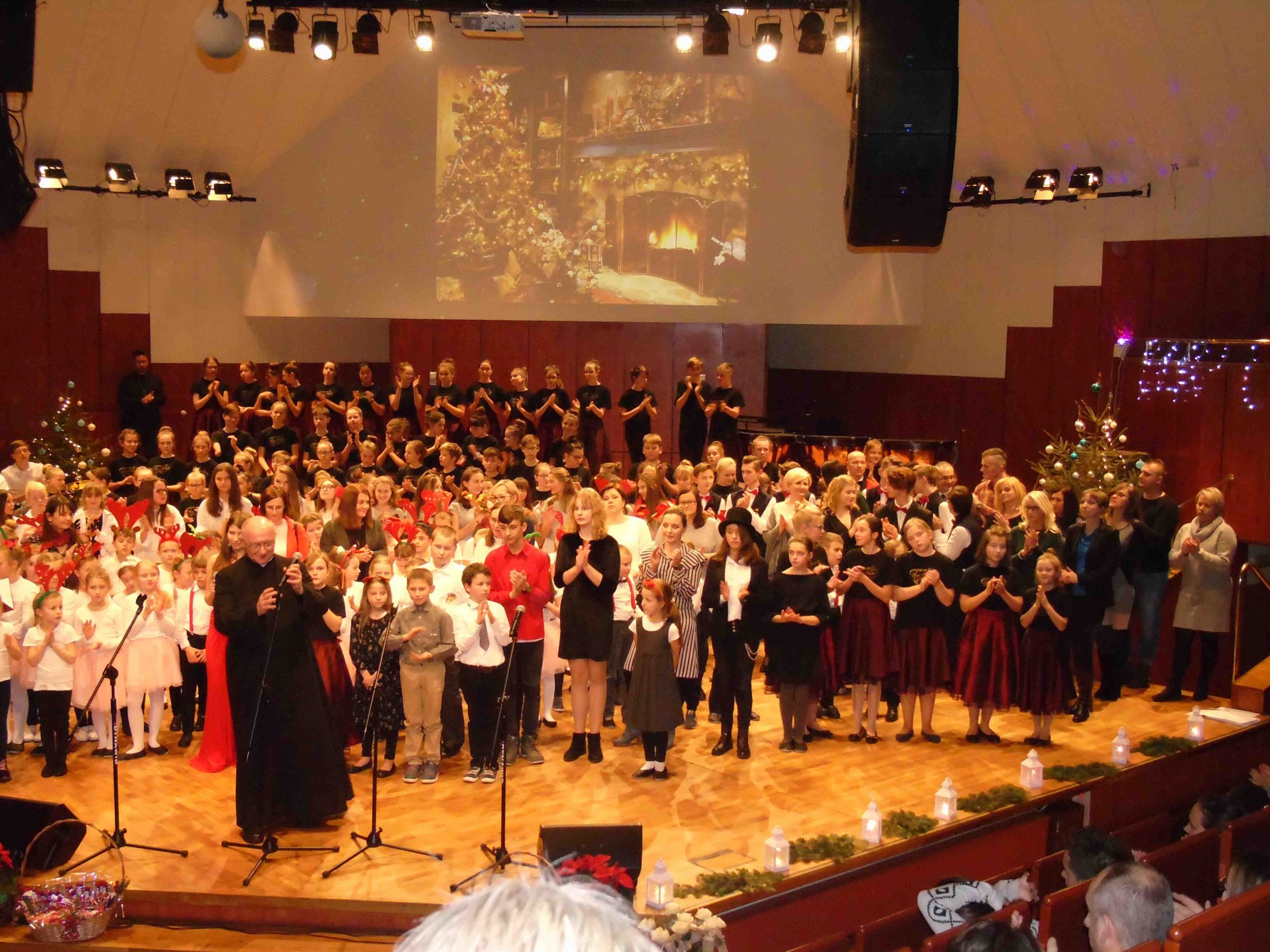 piekny-koncert-koled-78793