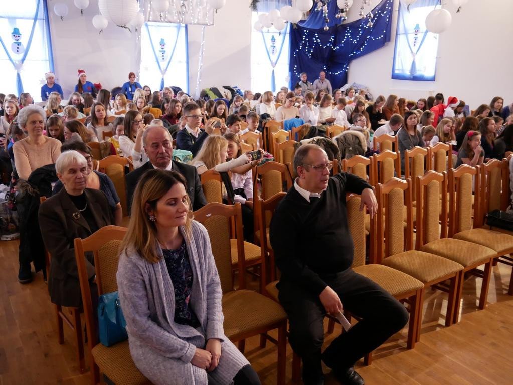 koledy-i-pastoraki-spiewao-ponad-300-dzieci-78814
