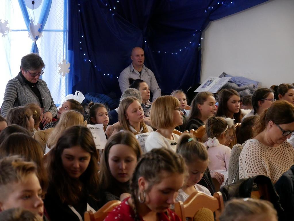 koledy-i-pastoraki-spiewao-ponad-300-dzieci-78814