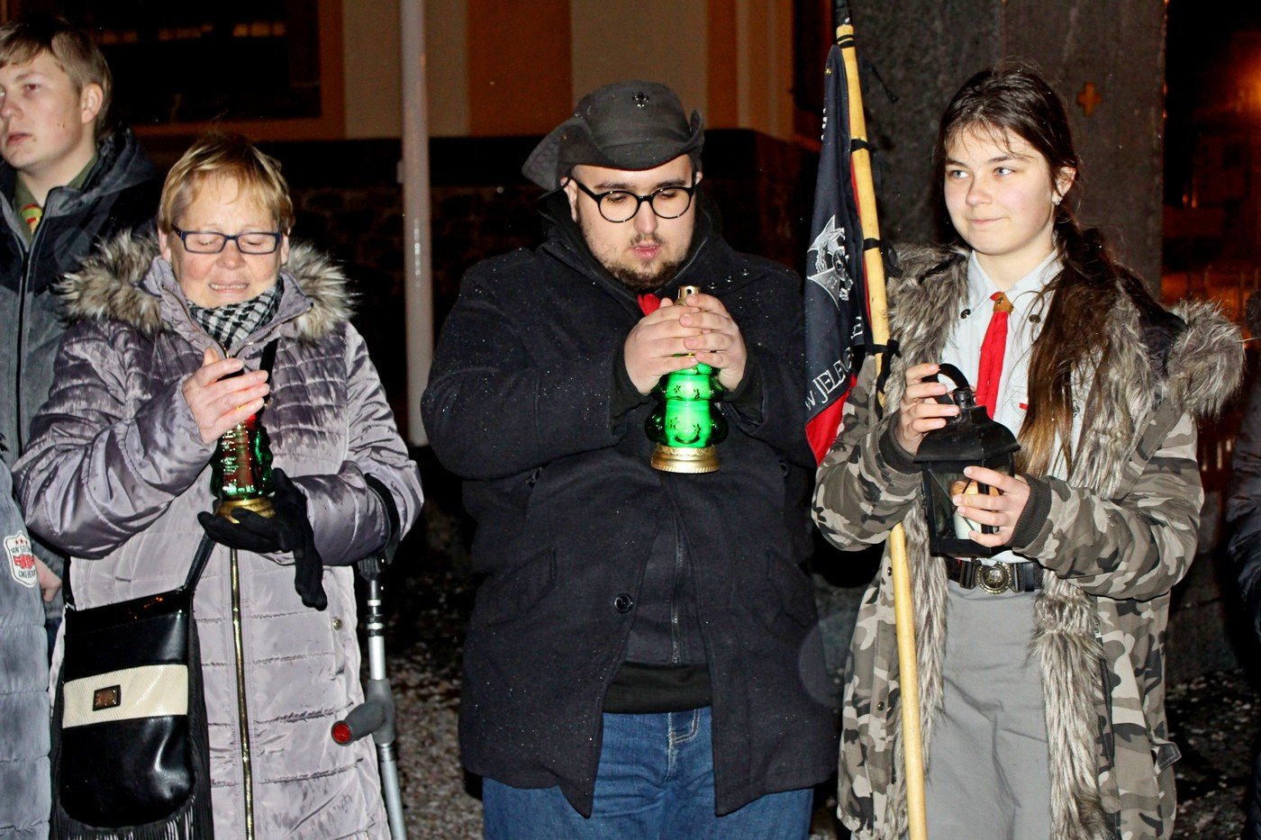 harcerze-przekazali-betlejemskie-swiateko-78880