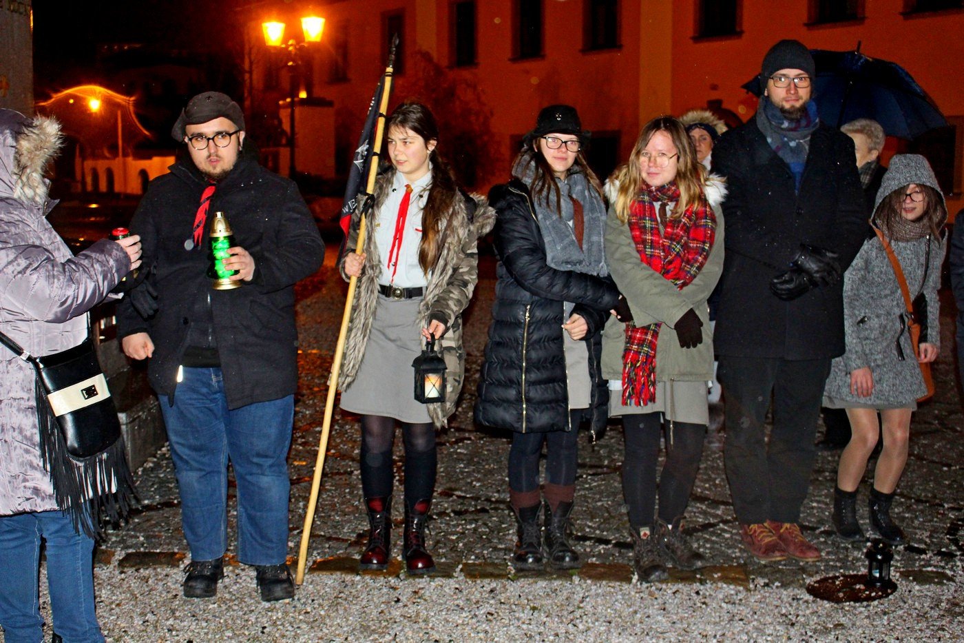harcerze-przekazali-betlejemskie-swiateko-78880