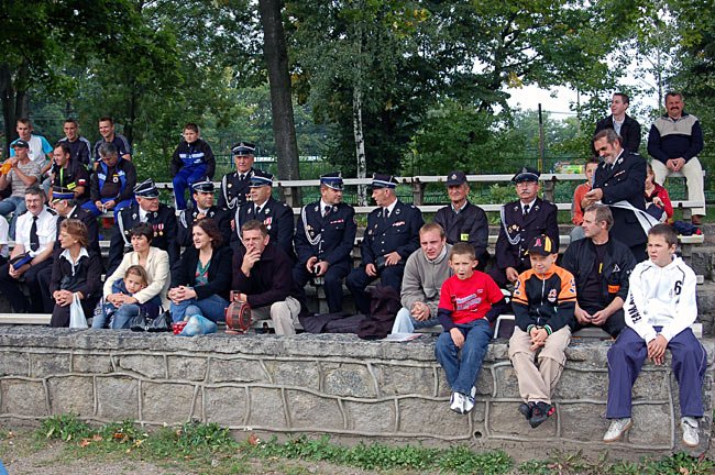 ochotnicy-jak-zawodowcy-7894