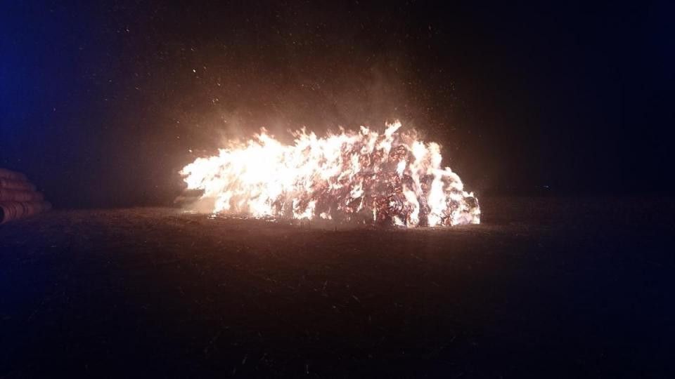 Pożar stogu, fot. Internet