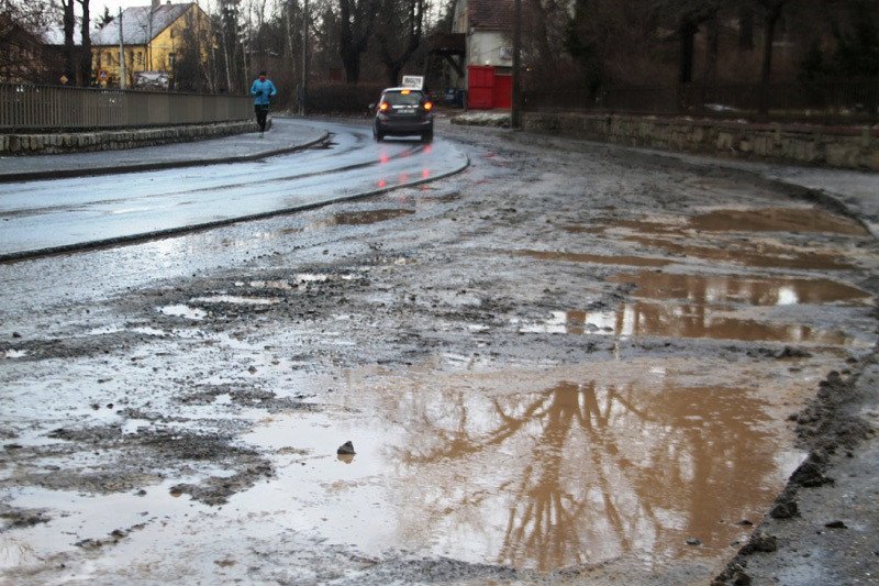 tor-przeszkod-na-ulicy-79163