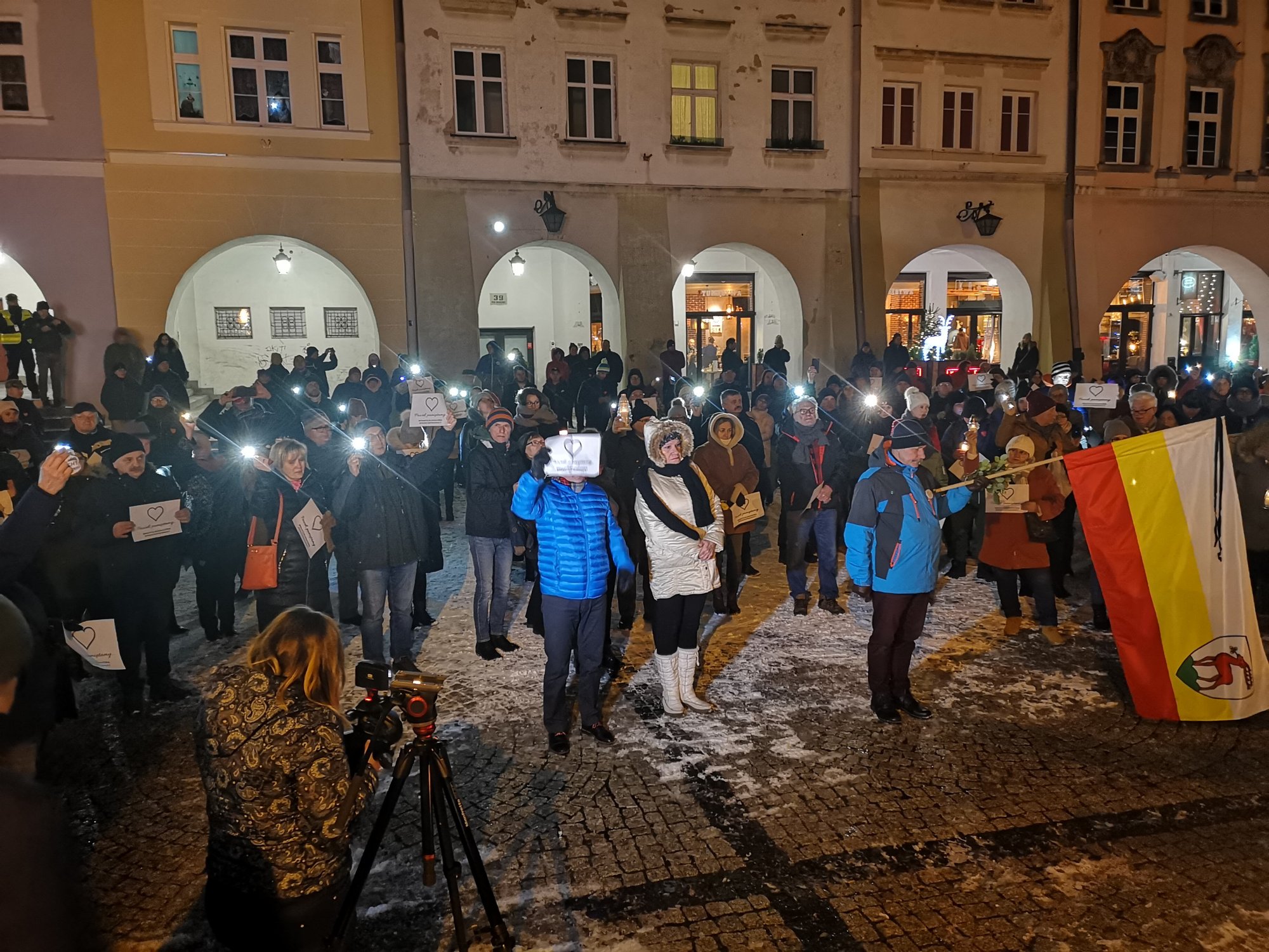 hod-prezydentowi-gdanska-pod-ratuszem-79180