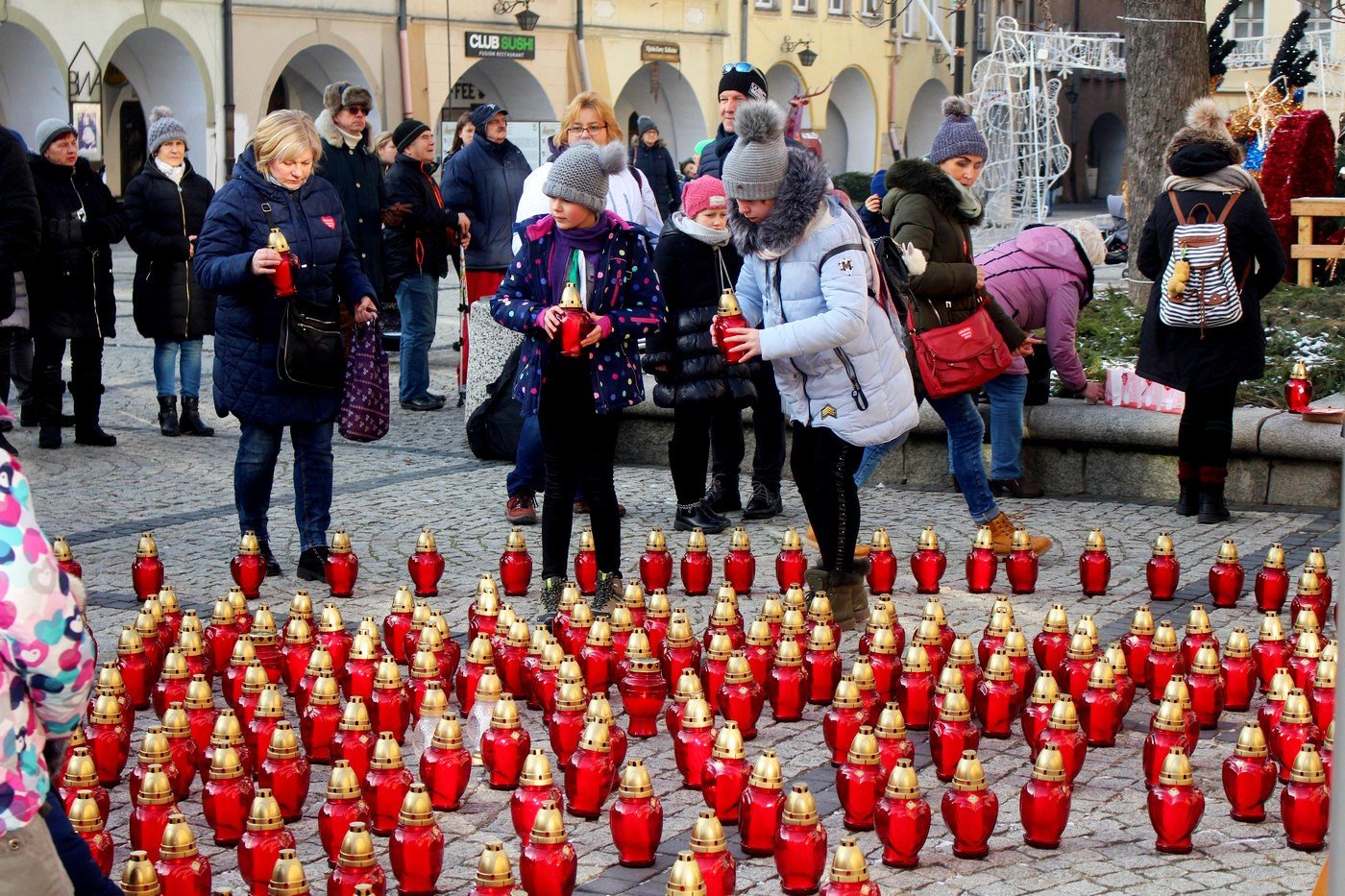 jelenia-gora-zegna-pawa-adamowicza-79254