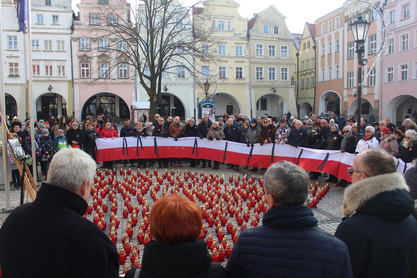 jelenia-gora-zegna-pawa-adamowicza-79254