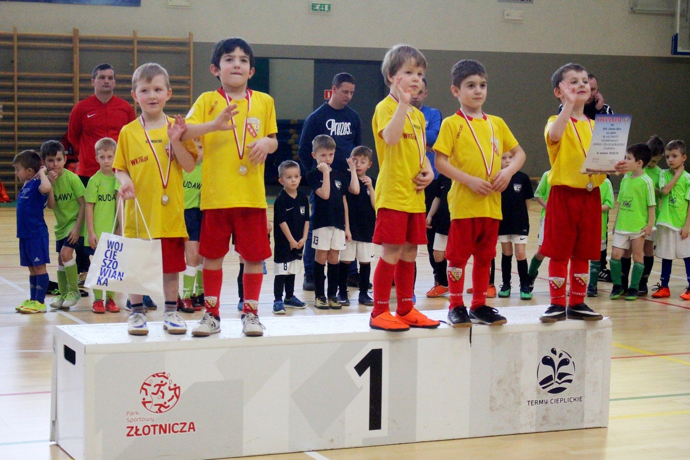 wszyscy-byli-zwyciezcami-79296