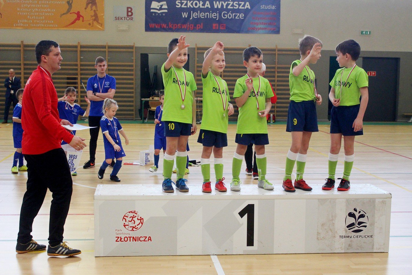 wszyscy-byli-zwyciezcami-79296