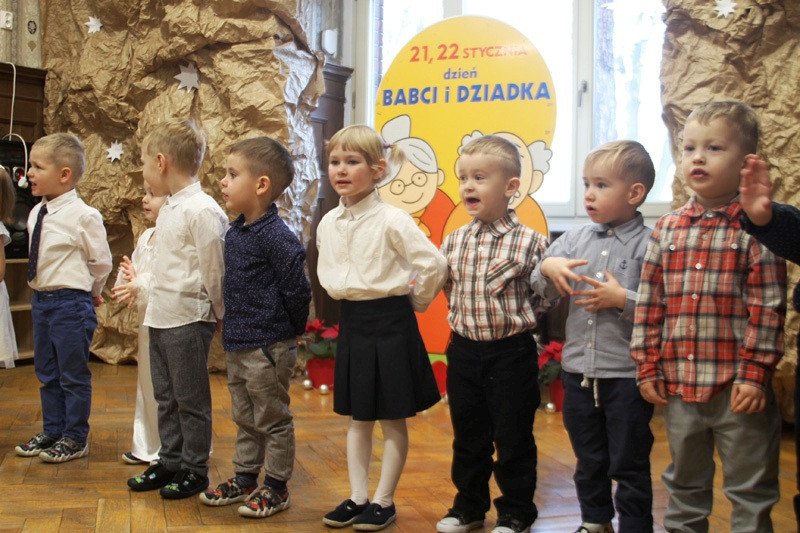 przedszkolaczki-babciom-i-dziadkom-79304