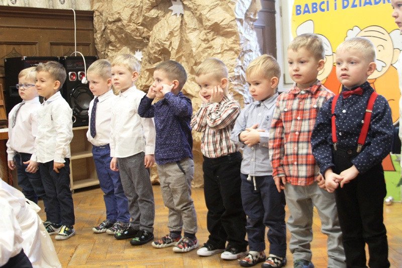przedszkolaczki-babciom-i-dziadkom-79304