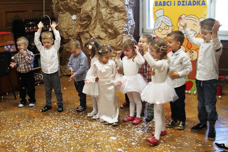 przedszkolaczki-babciom-i-dziadkom-79304