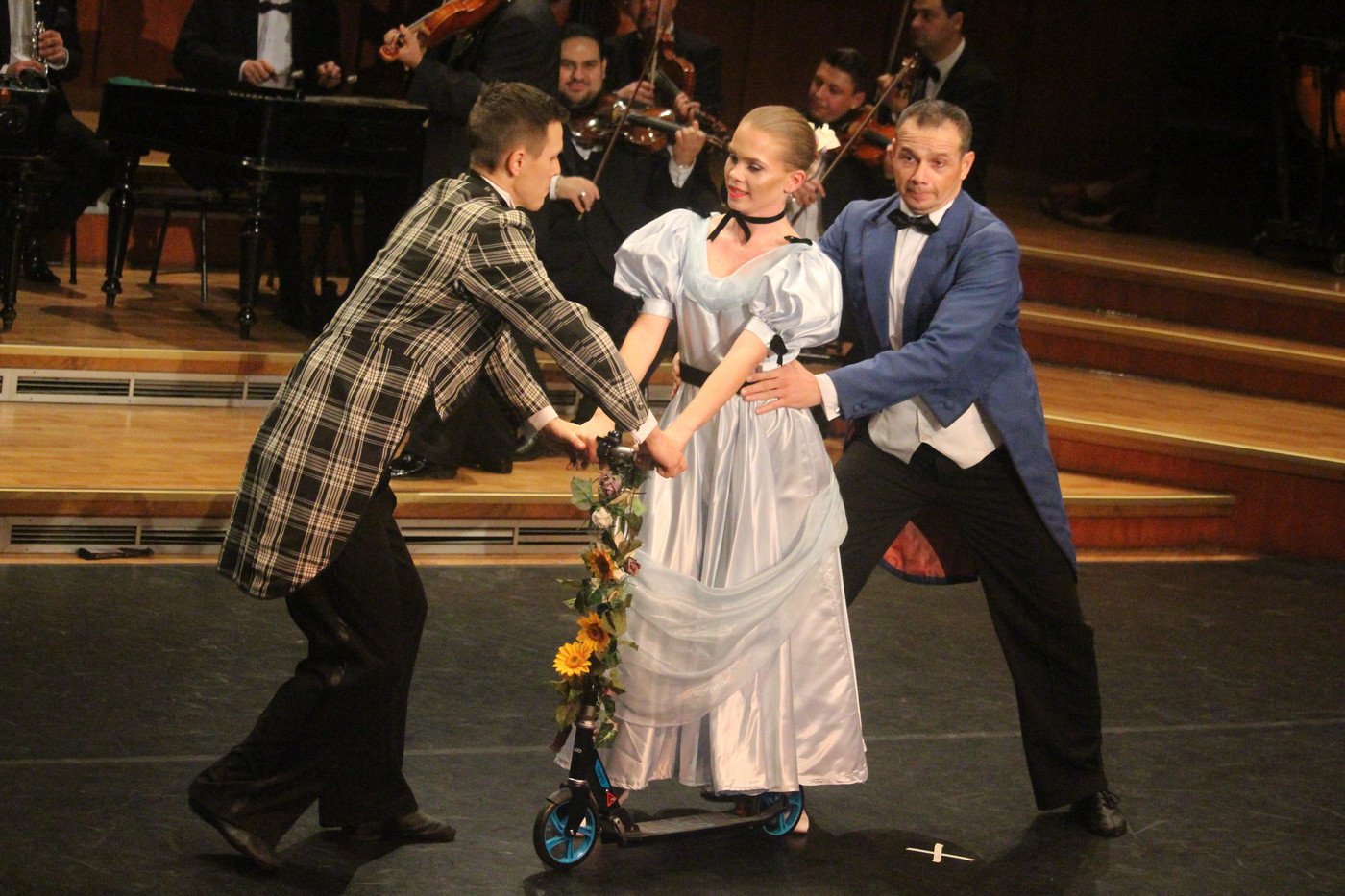 koncert-z-owacjami-79314
