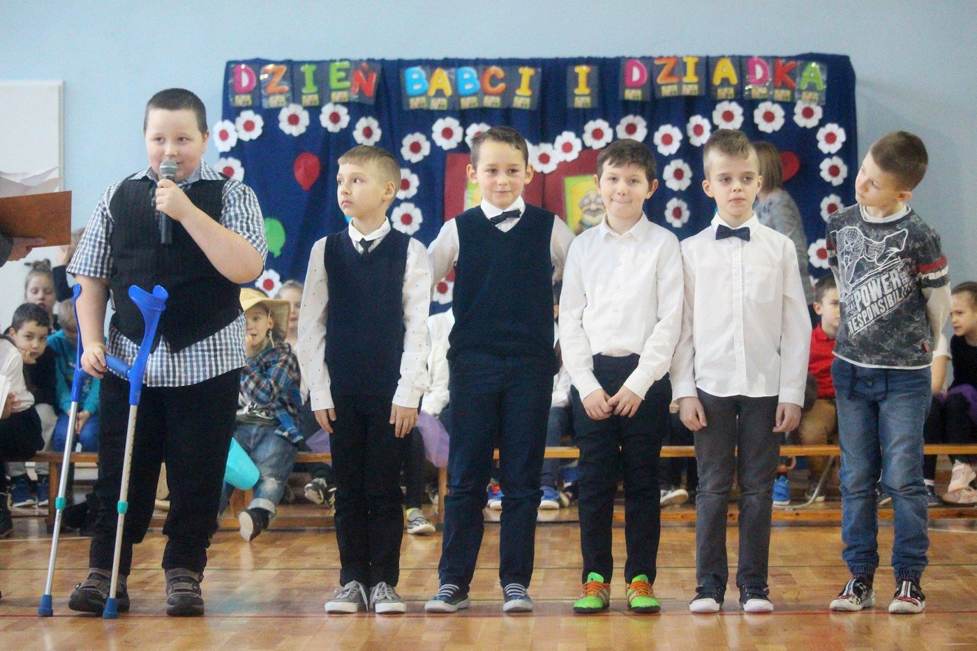 uczniowie-sp-nr-15-dla-swoich-babc-i-dziadkow-79323