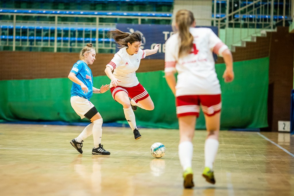 pucharowe-zmagania-pikarek-noznych-79402