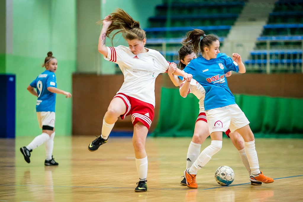 pucharowe-zmagania-pikarek-noznych-79402