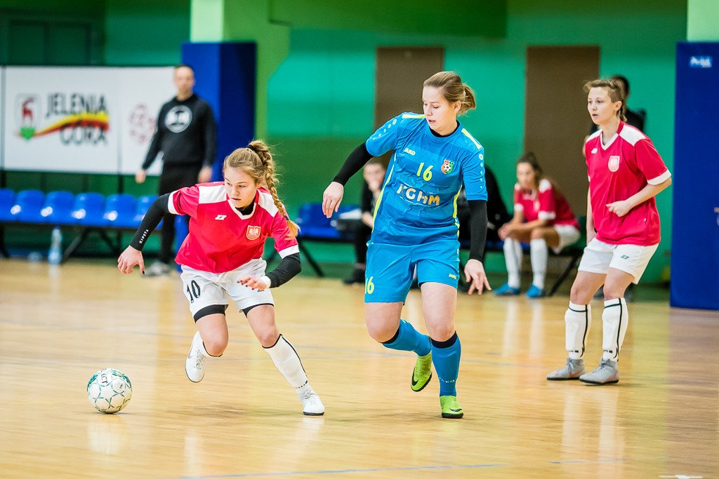 pucharowe-zmagania-pikarek-noznych-79402