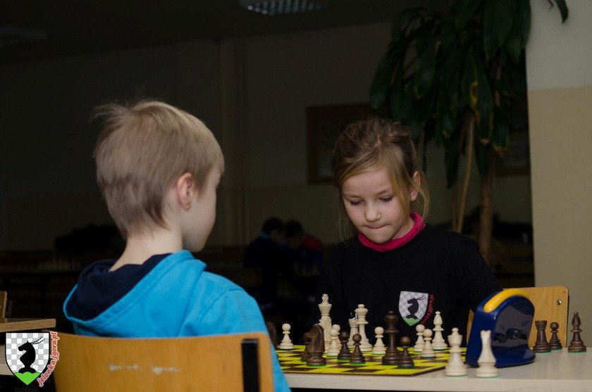 zacieta-walka-na-szachownicach-79437