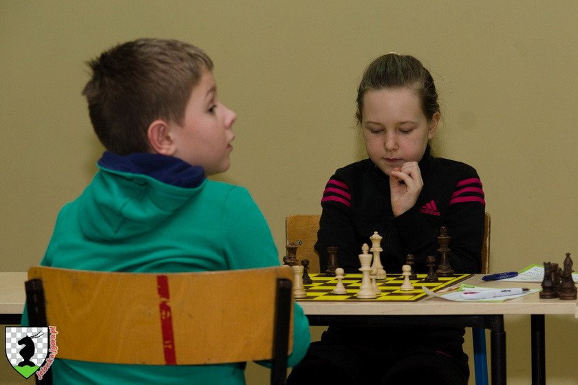 zacieta-walka-na-szachownicach-79437