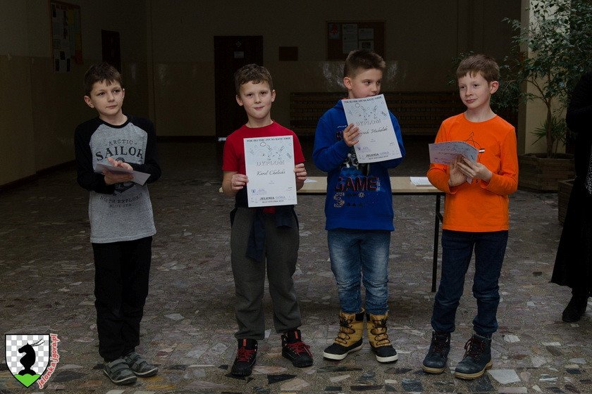 zacieta-walka-na-szachownicach-79437